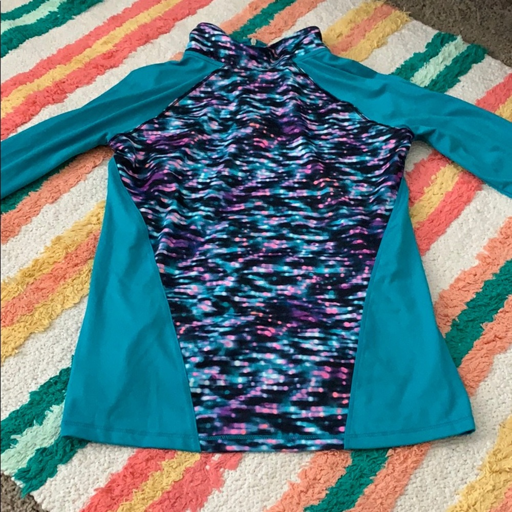 1/4 zip pullover!! 💘 - Picture 6 of 7